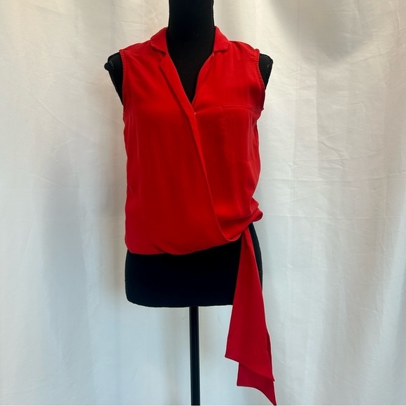 🛍3/$20 Zara Sleeveless Wrap Style Red Blouse Size XS - Picture 9 of 9